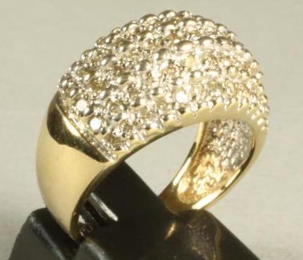 A DIAMOND COCKTAIL RING Image