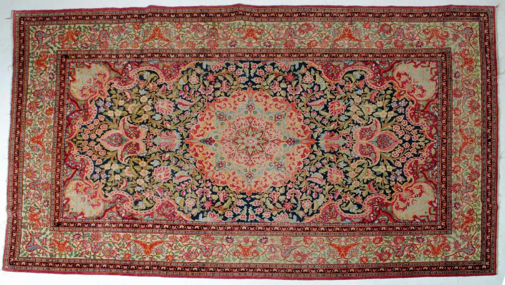 A KERMAN RUG Image