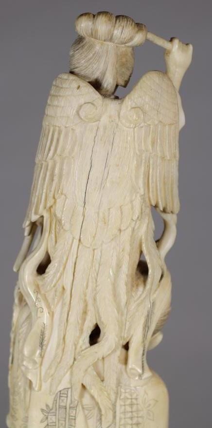 A JAPANESE ONE PIECE IVORY OKIMONO Image