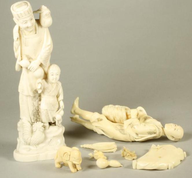 A JAPANESE ONE PIECE IVORY OKIMONO Image