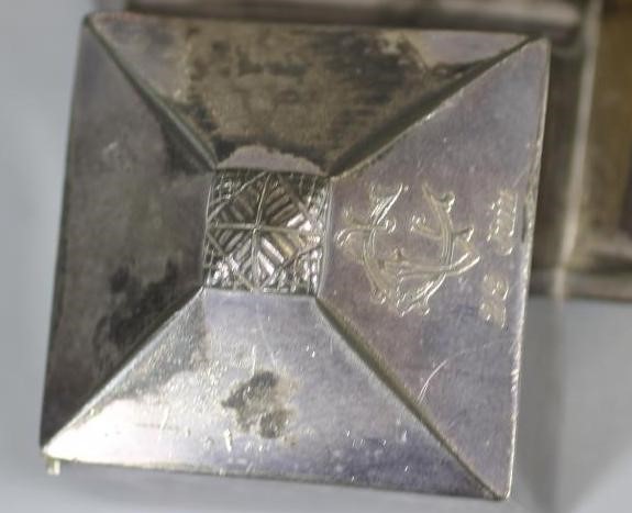 A WMF DESK STANDISH Image