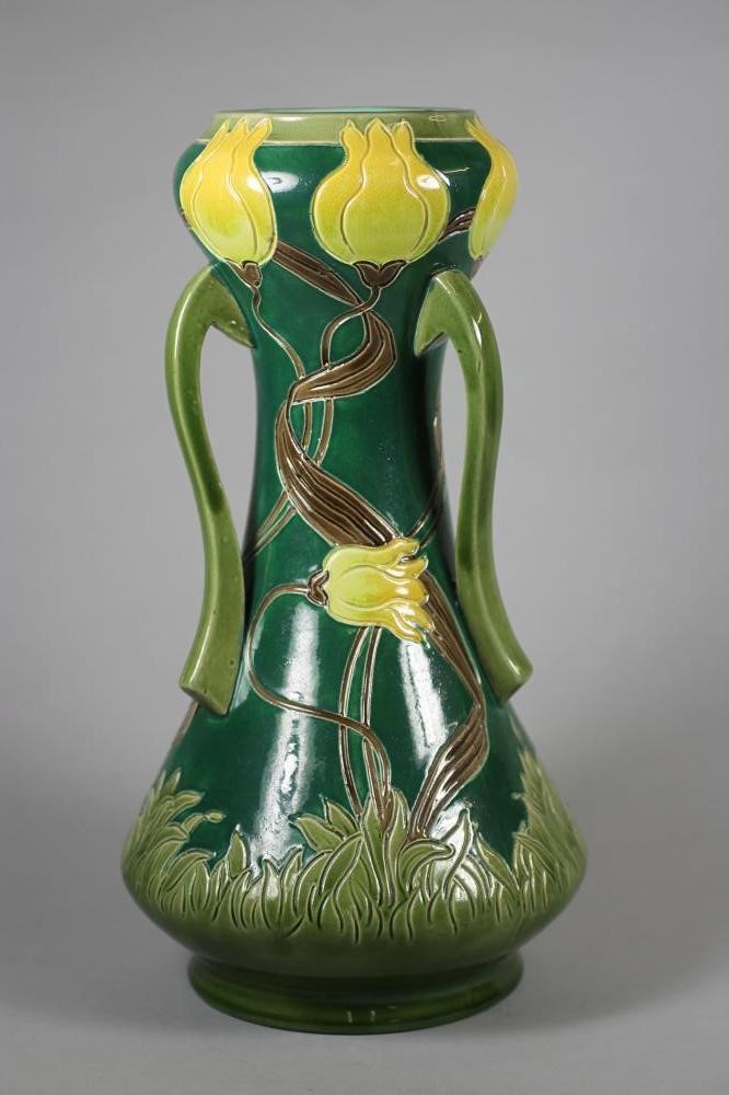 A BURMANTOFTS FAIENCE VASE Image