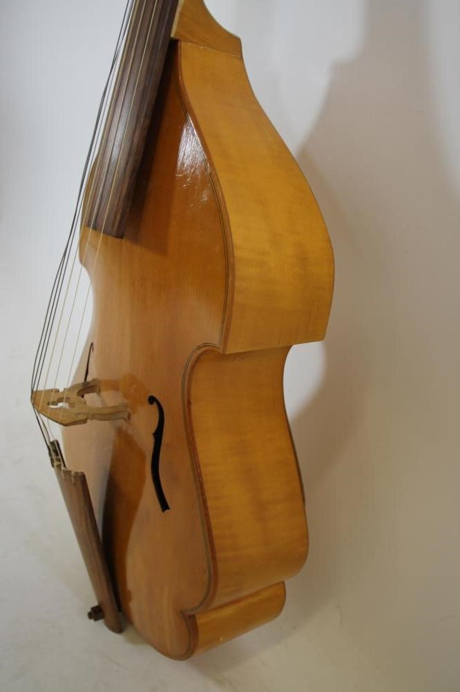 AN ENGLISH VIOL Image
