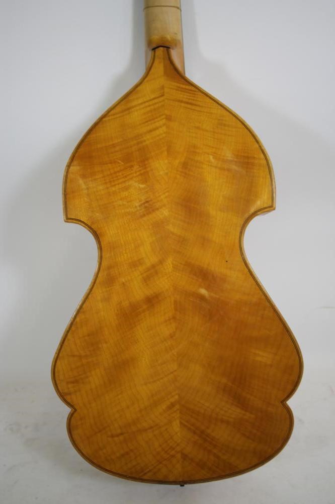 AN ENGLISH VIOL Image