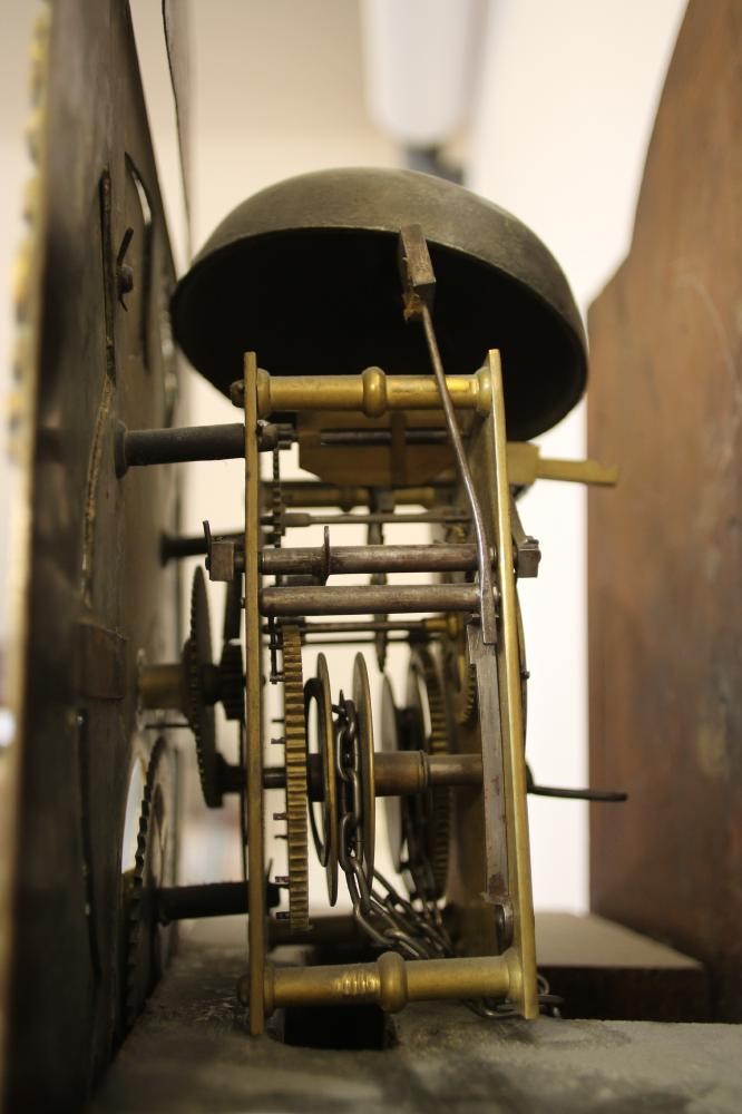 AN OAK LONGCASE CLOCK Image