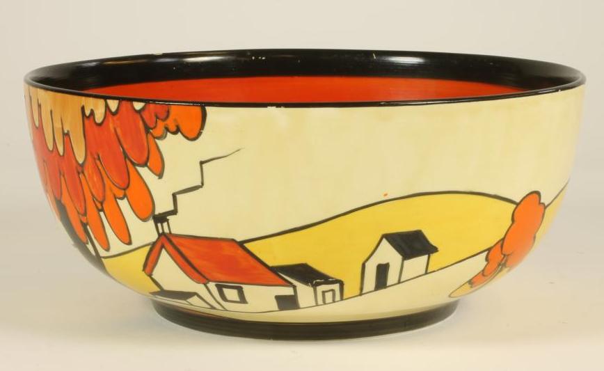 A CLARICE CLIFF NEWPORT POTTERY FANTASQUE BOWL Image