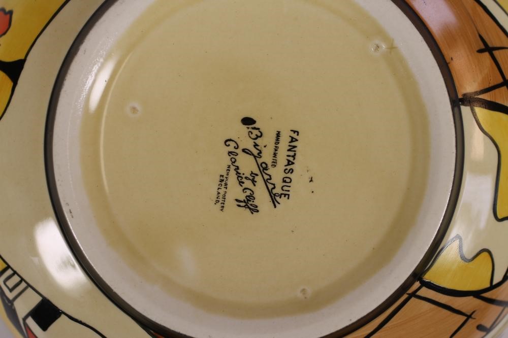 A CLARICE CLIFF NEWPORT POTTERY FANTASQUE BOWL Image