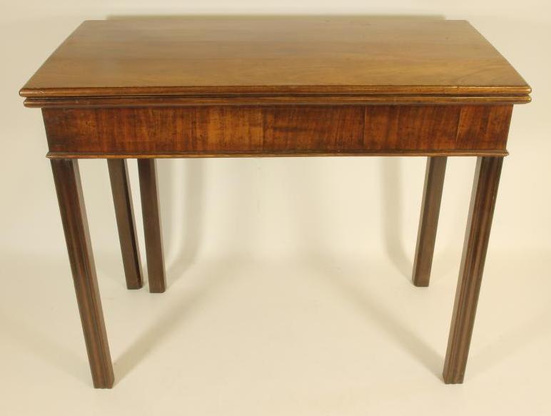 A GEORGIAN MAHOGANY FOLDING TEA TABLE Image