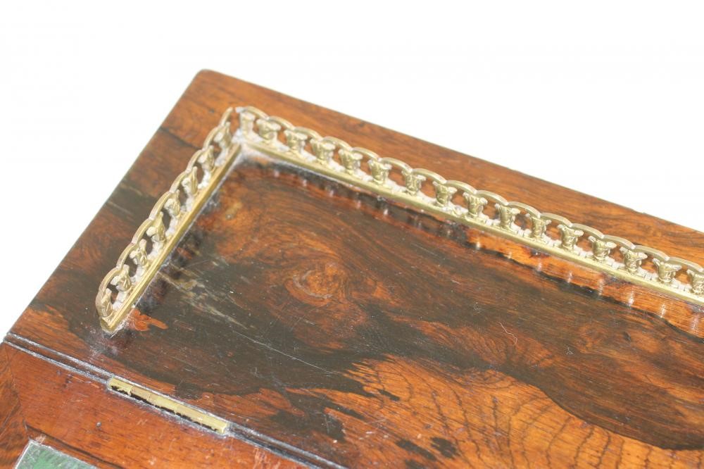 A GEORGE IV ROSEWOOD DAVENPORT Image