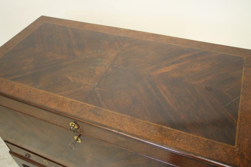 A GEORGE II OAK BLANKET CHEST ON STAND Image