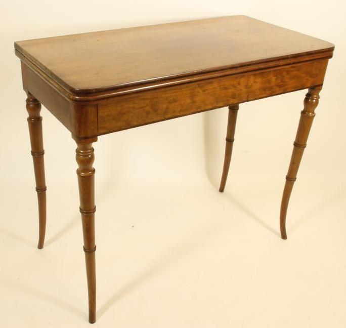 A REGENCY PLUM PUDDING MAHOGANY  FOLDING TEA TABLE Image