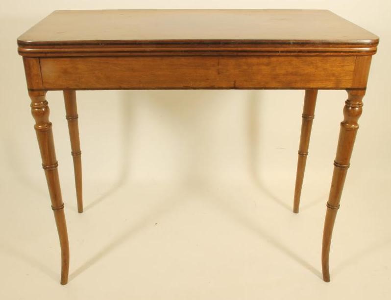 A REGENCY PLUM PUDDING MAHOGANY  FOLDING TEA TABLE Image