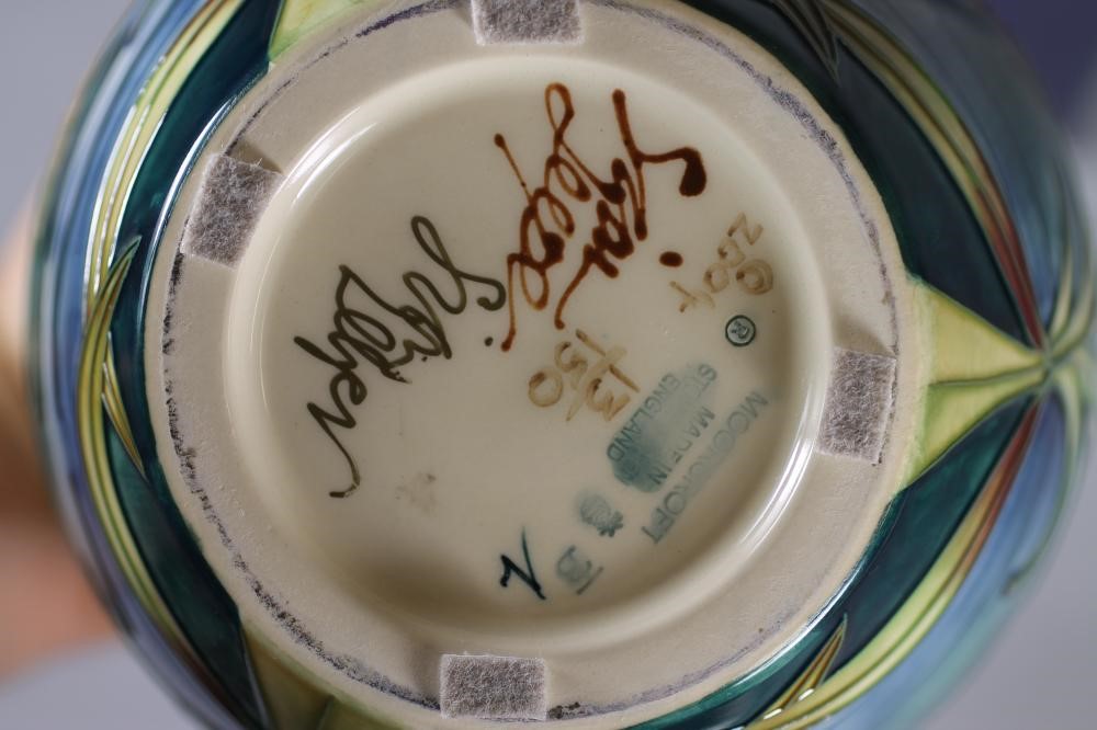 A MOORCROFT POTTERY LIMITED EDITION JAR AND COVER Image