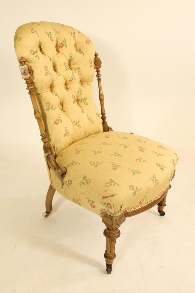 A PAIR OF VICTORIAN WALNUT LOW SALON CHAIRS Image