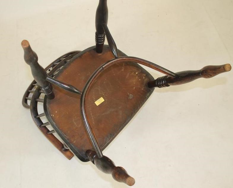 AN ASH AND ELM WINDSOR ARMCHAIR Image