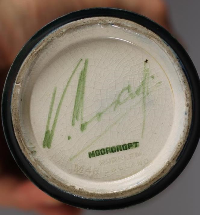 A MOORCROFT BURSLEM POTTERY VASE Image