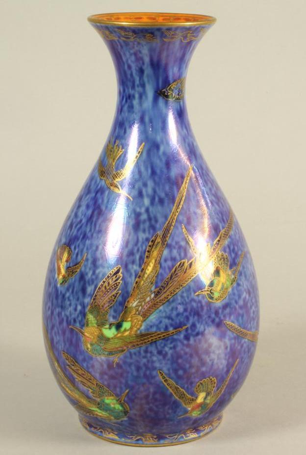 A WEDGWOOD LUSTRE VASE Image