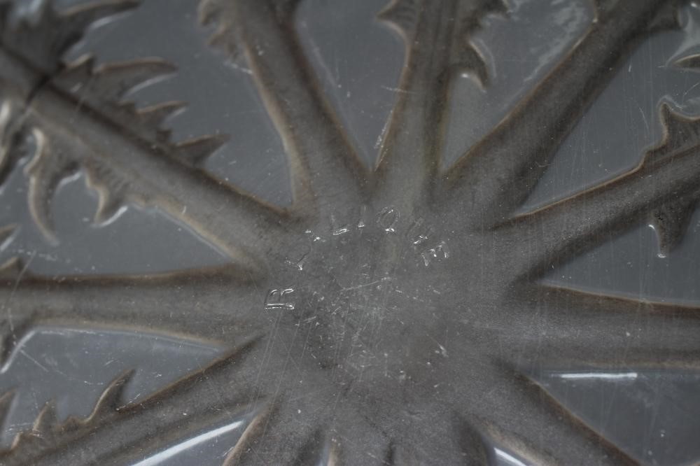 A LALIQUE PISSENLIT BOWL, pre 1945, the exterior with sepia tinted incuse moulded Dandelion leaves, Image