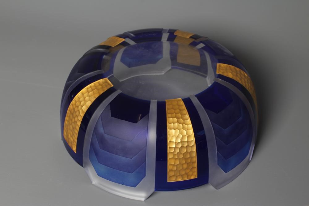 A VAL ST LAMBERT BLUE OVERLAY BOWL Image