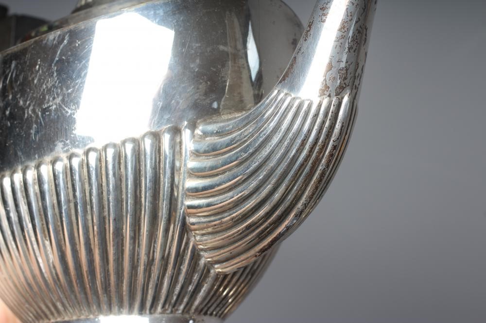 A GEORGE V SILVER THREE PIECE TEA SERVICE by Robert Pringle & Sons Image