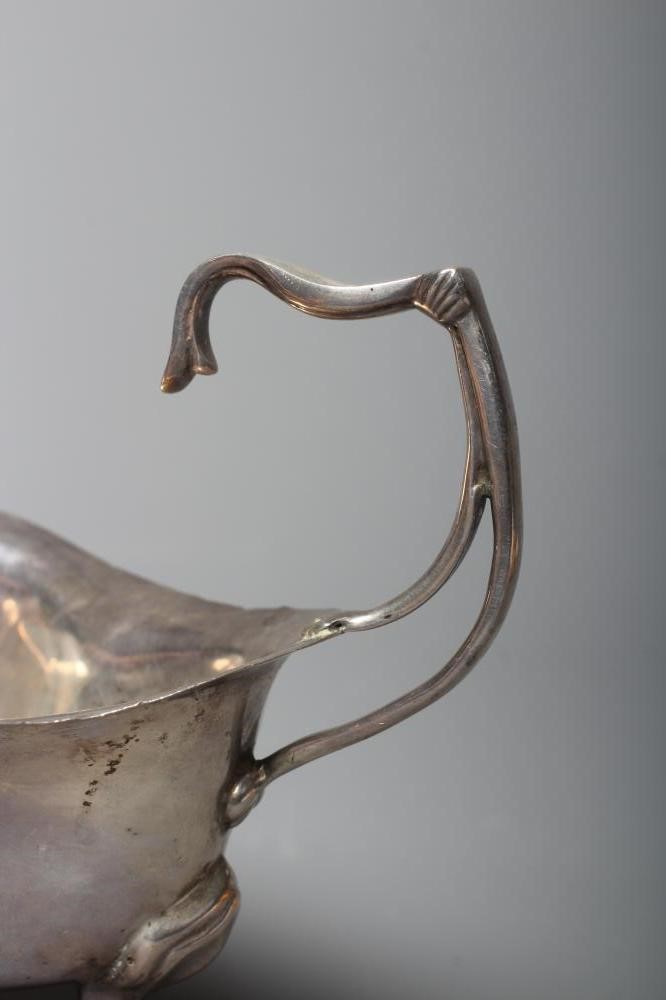 A GEORGE V SILVER ARTS AND CRAFTS SAUCEBOAT by Fattorini & Sons Image