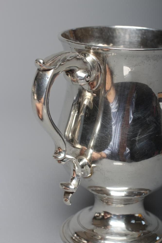 AN EARLY GEORGE III SILVER LOVING CUP by Whipham & Williams Image