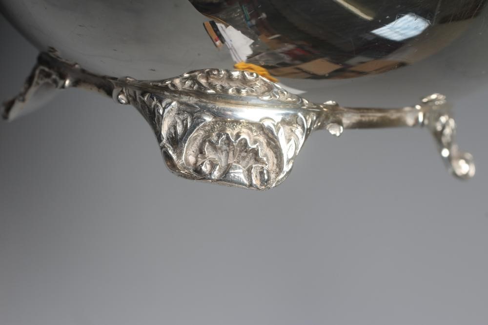 AN EDWARDIAN SILVER SMALL COFFEE POT by Walker & Hall Image