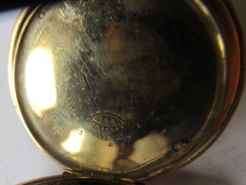 AN AMERICAN WALTHAM TOP WIND HUNTER POCKET WATCH Image