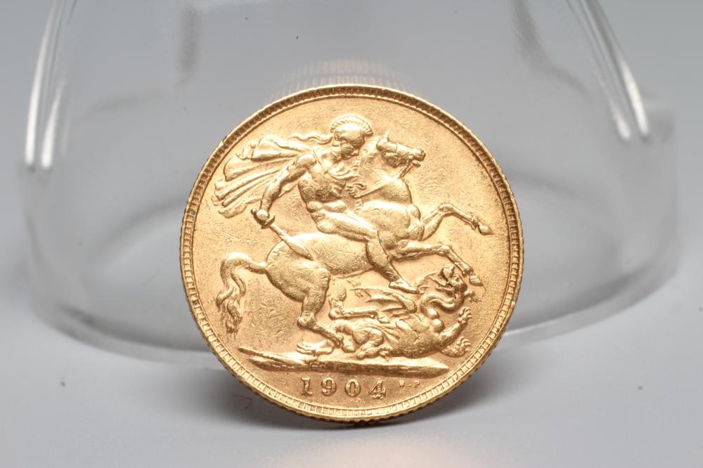 AN EDWARD VII SOVEREIGN, 1904, 8g (Est. plus 20% premium) Image
