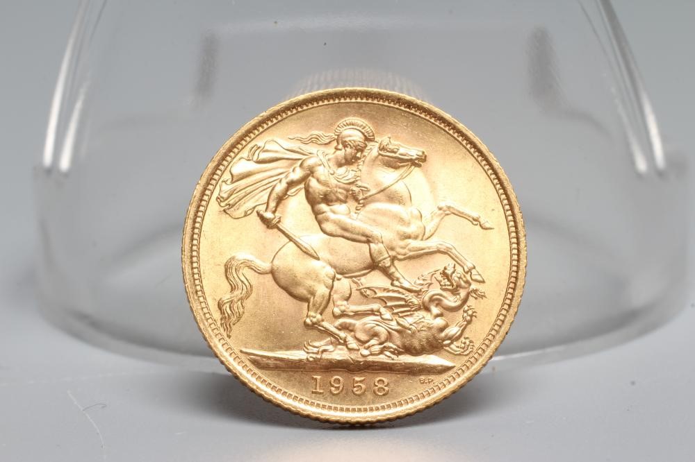 AN ELIZABETH II SOVEREIGN, 1958, 8g (Est. plus 20% premium) Image