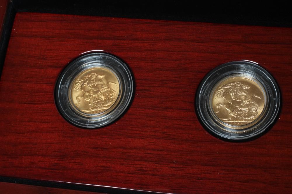 AN ELIZABETH II MARY GILLICK TWO COIN SOVEREIGN SET, 1957 and 1968, set number 61 of a Ltd. Ed. of Image