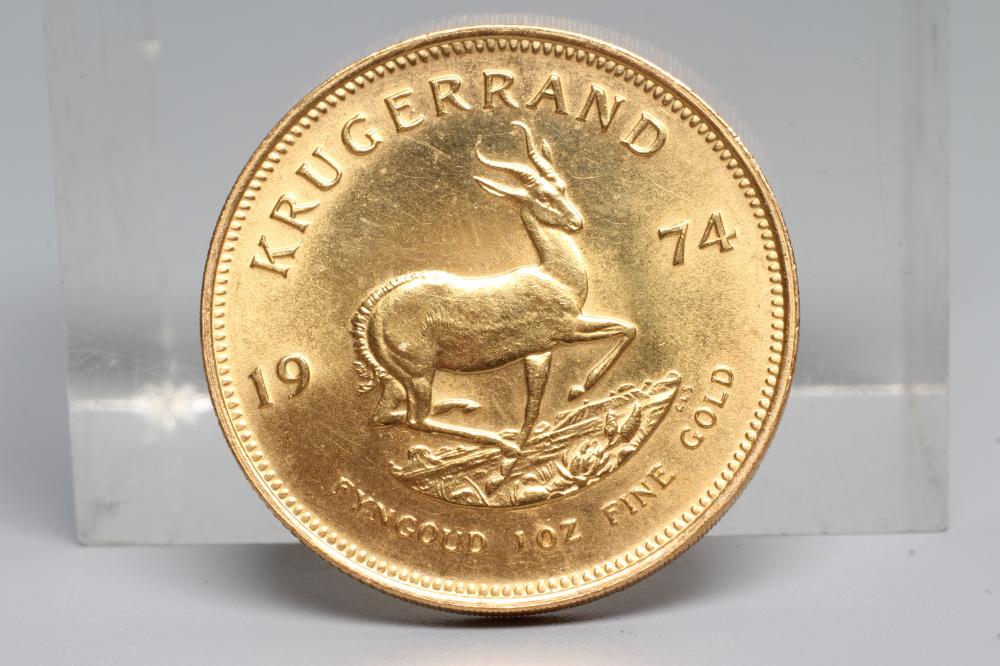 A GOLD KRUGERRAND, 1974, 1oz Fine Gold, 33.9g (Est. plus 20% premium) Image