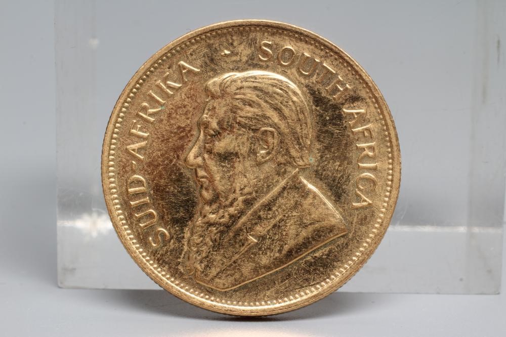 A GOLD KRUGERRAND, 1980, 1oz Fine Gold, 33.9g Image