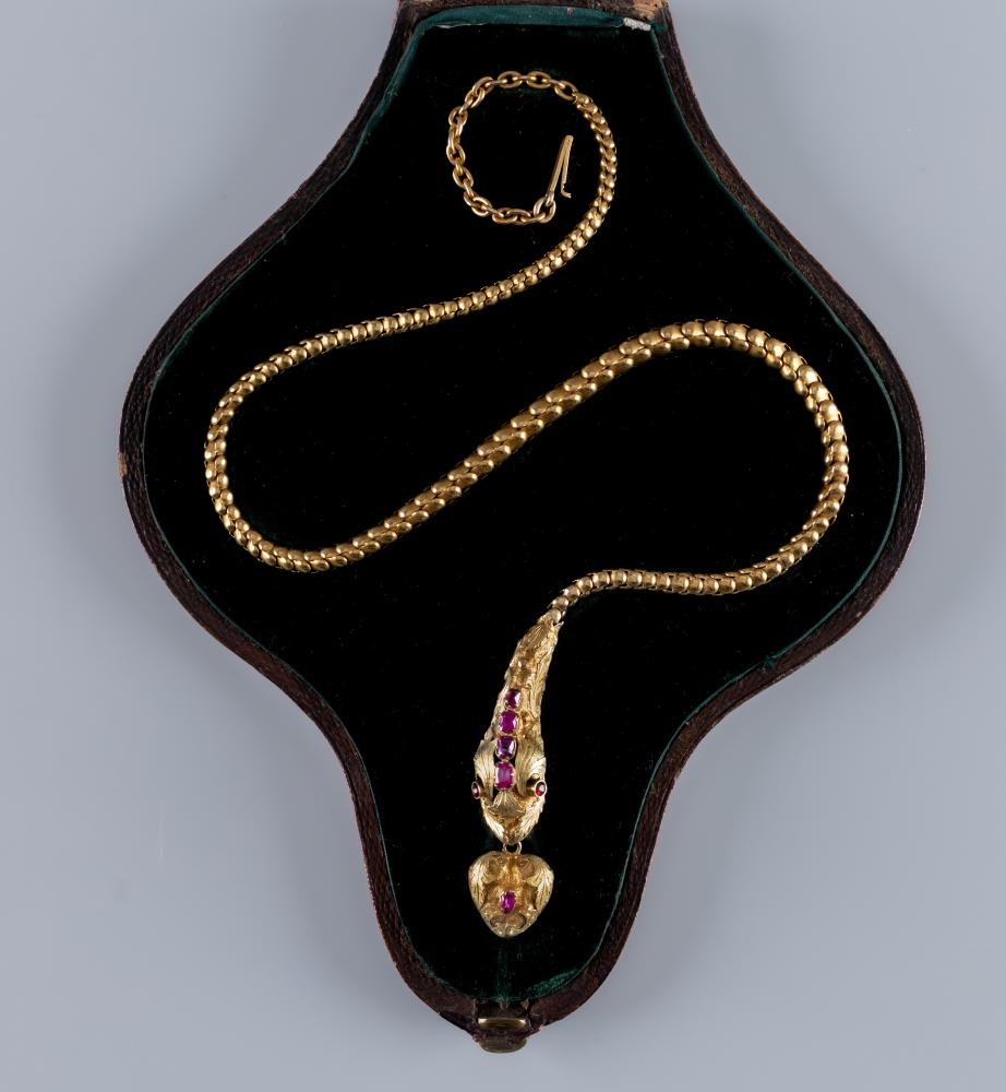 A VICTORIAN SNAKE NECKLACE Image