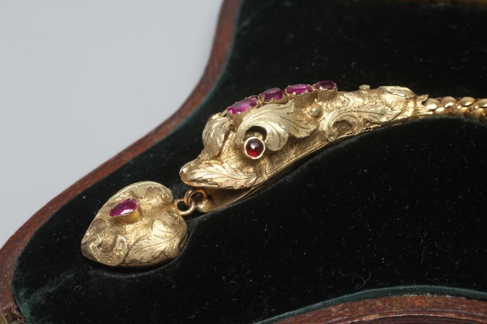 A VICTORIAN SNAKE NECKLACE Image
