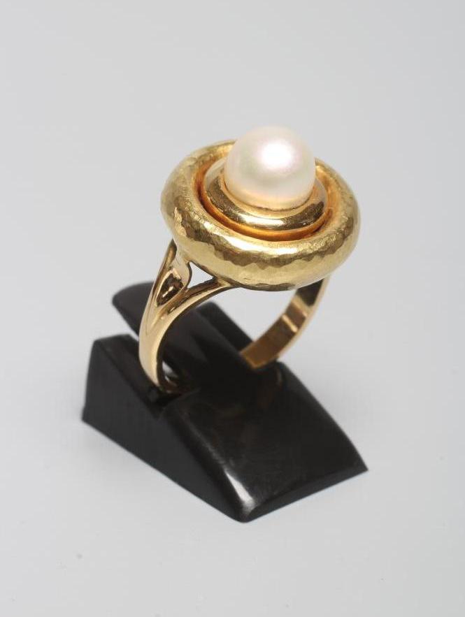 A CULTURED PEARL DRESS RING Image