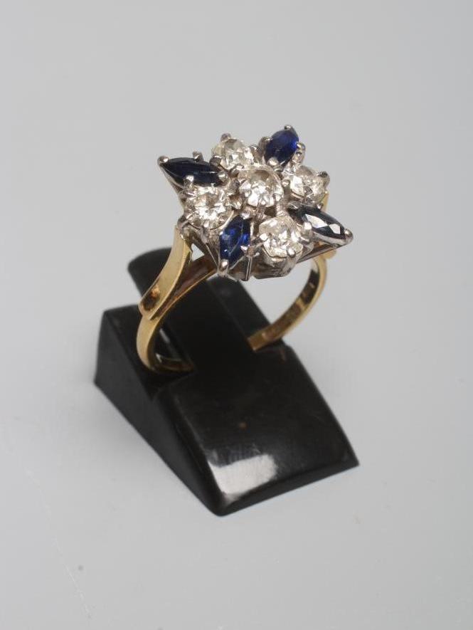 A SAPPHIRE AND DIAMOND DRESS RING Image