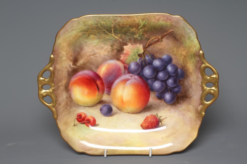 A ROYAL WORCESTER TWO HANDLED PLATE Image