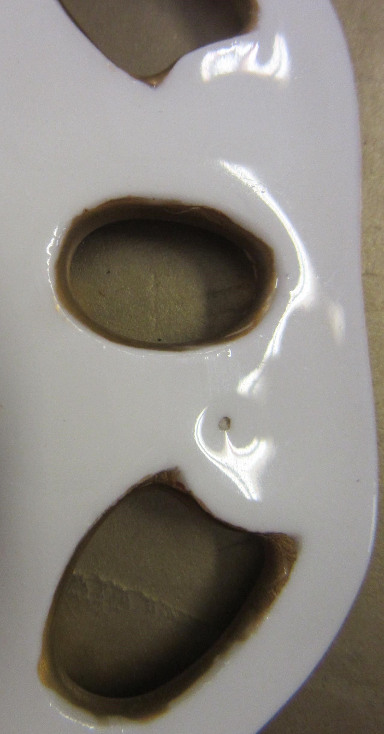 A ROYAL WORCESTER TWO HANDLED PLATE Image