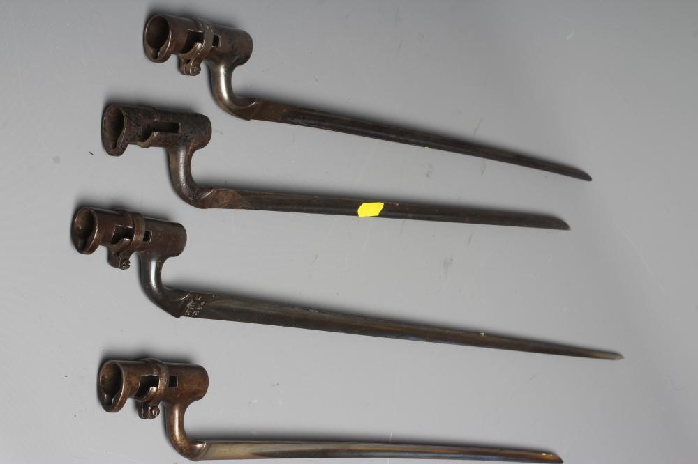 FIVE ANTIQUE SOCKET BAYONETS including a Brown Bess example, longest 25" (Est. plus 24% premium inc. Image