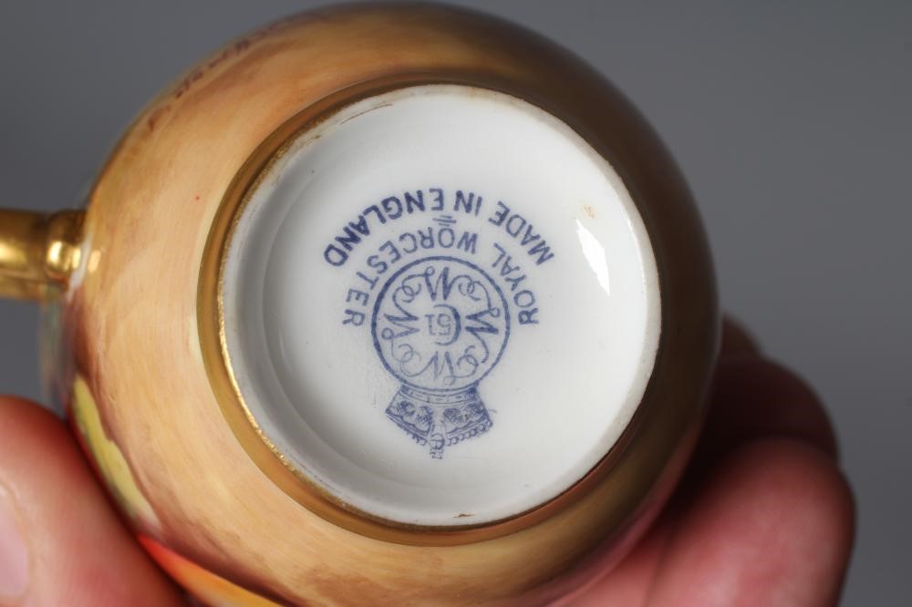 A ROYAL WORCESTER CABINET COFFEE CUP AND SAUCER Image