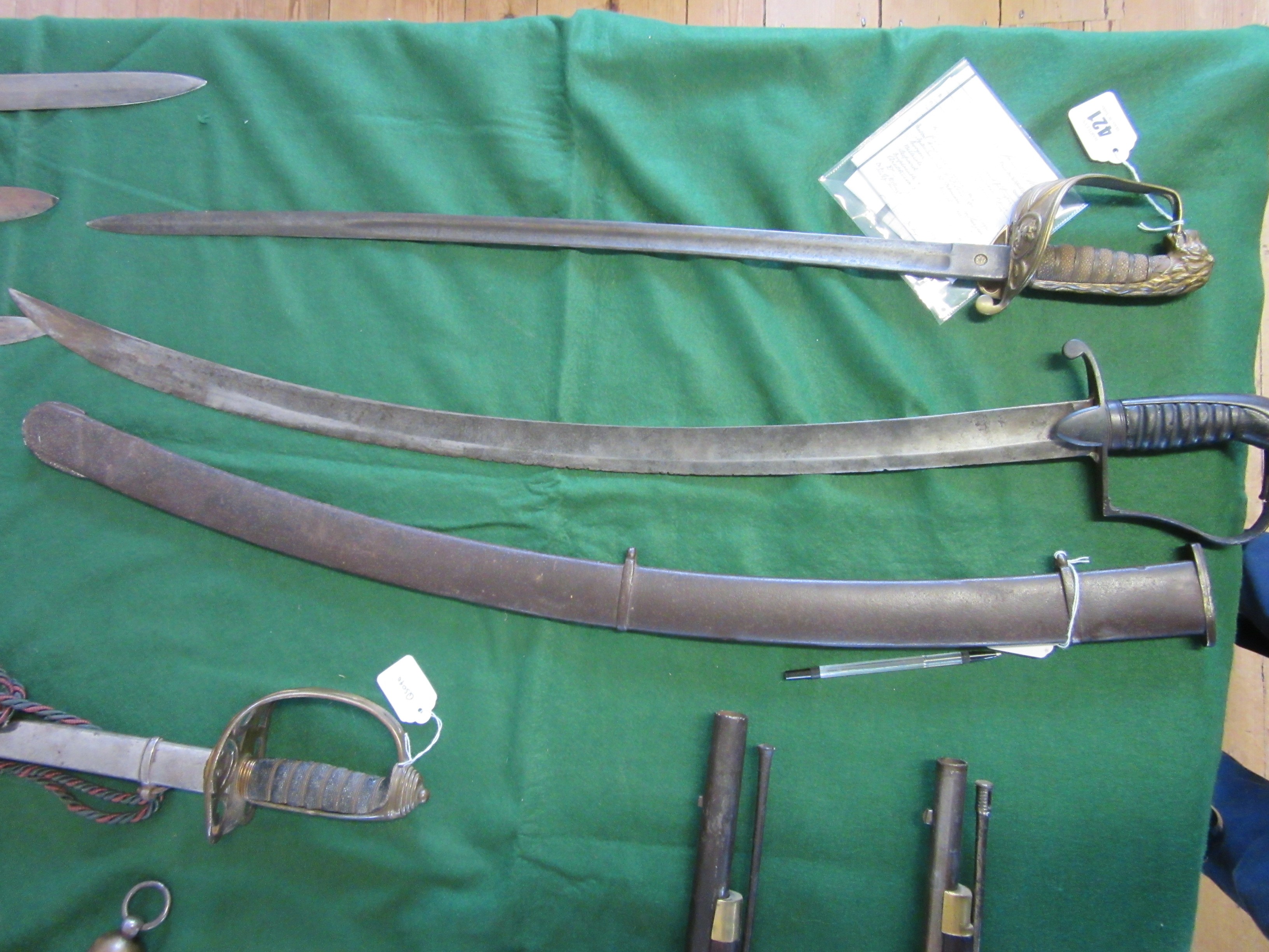 A BRITISH 1796 PATTERN LIGHT CAVALRY TROOPER'S SABRE by Woolley & Deakin Image