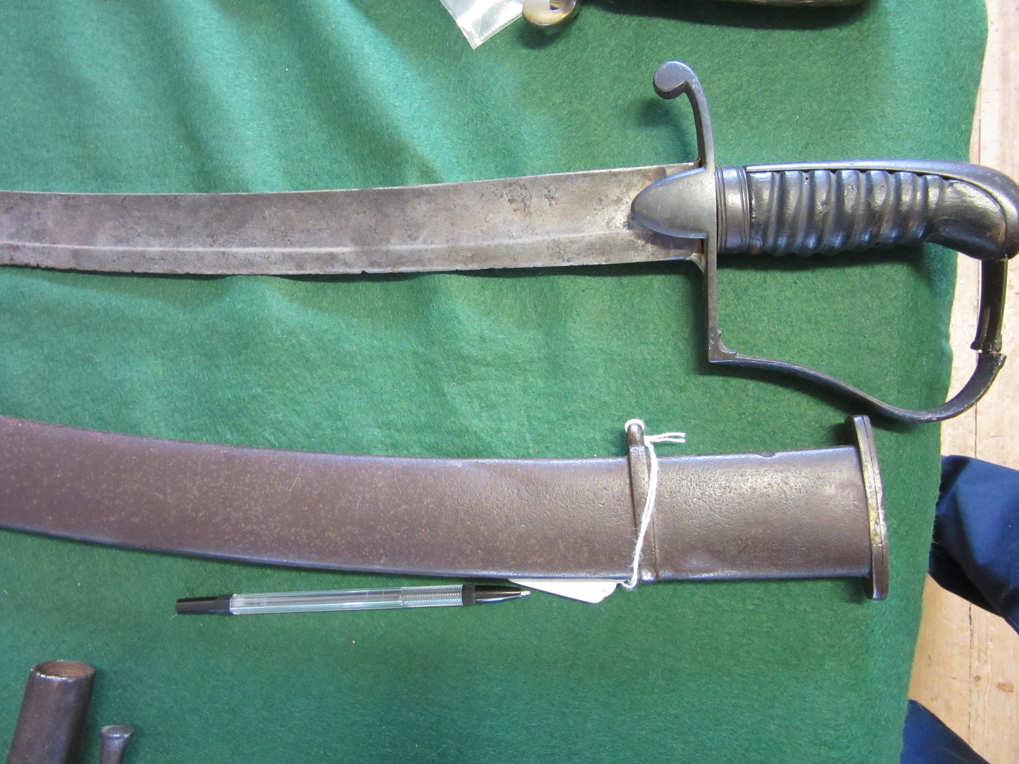 A BRITISH 1796 PATTERN LIGHT CAVALRY TROOPER'S SABRE by Woolley & Deakin Image