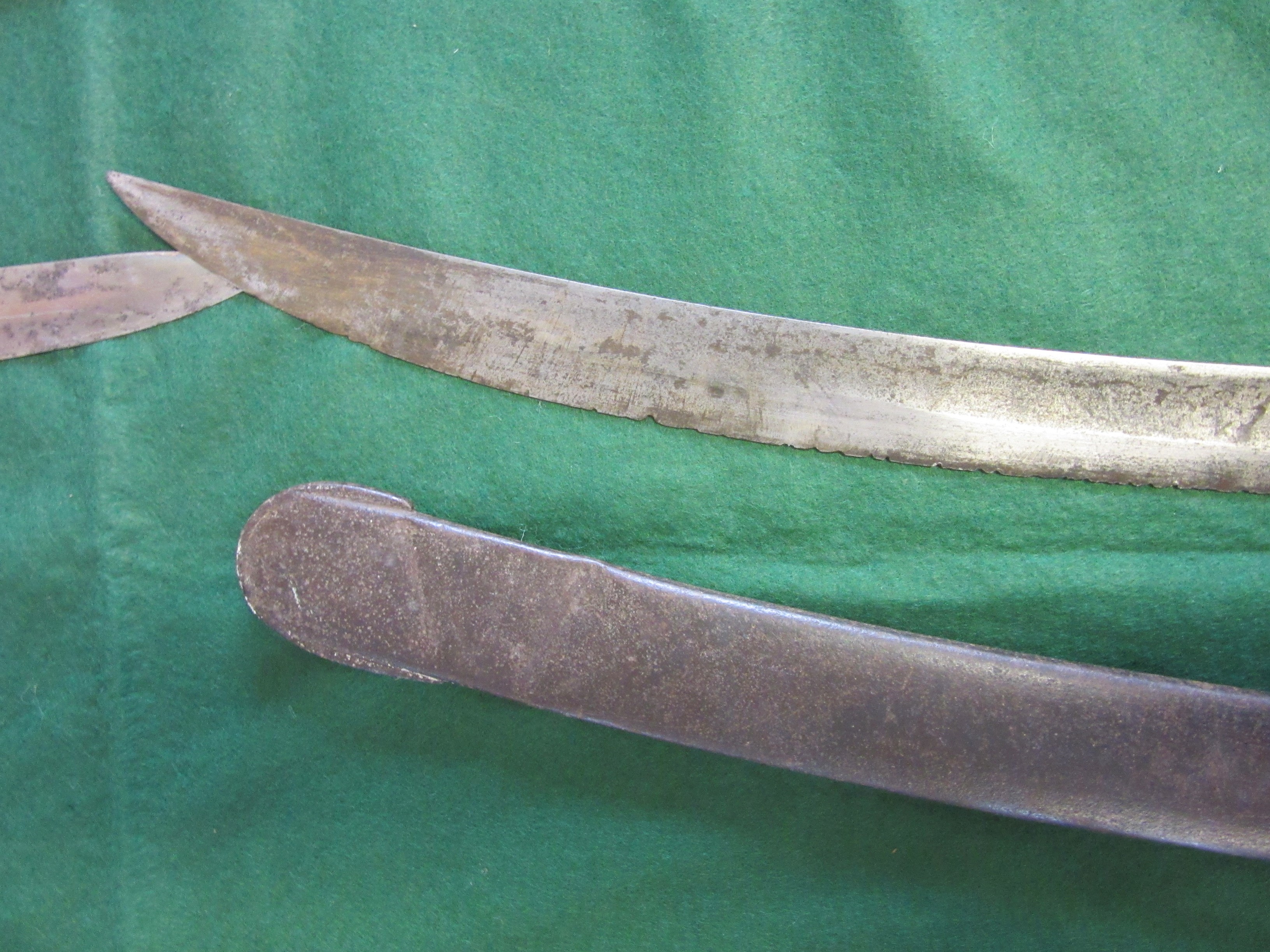 A BRITISH 1796 PATTERN LIGHT CAVALRY TROOPER'S SABRE by Woolley & Deakin Image
