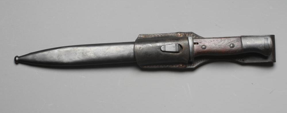 A GERMAN 1884/98 1ST PATTERN BAYONET Image