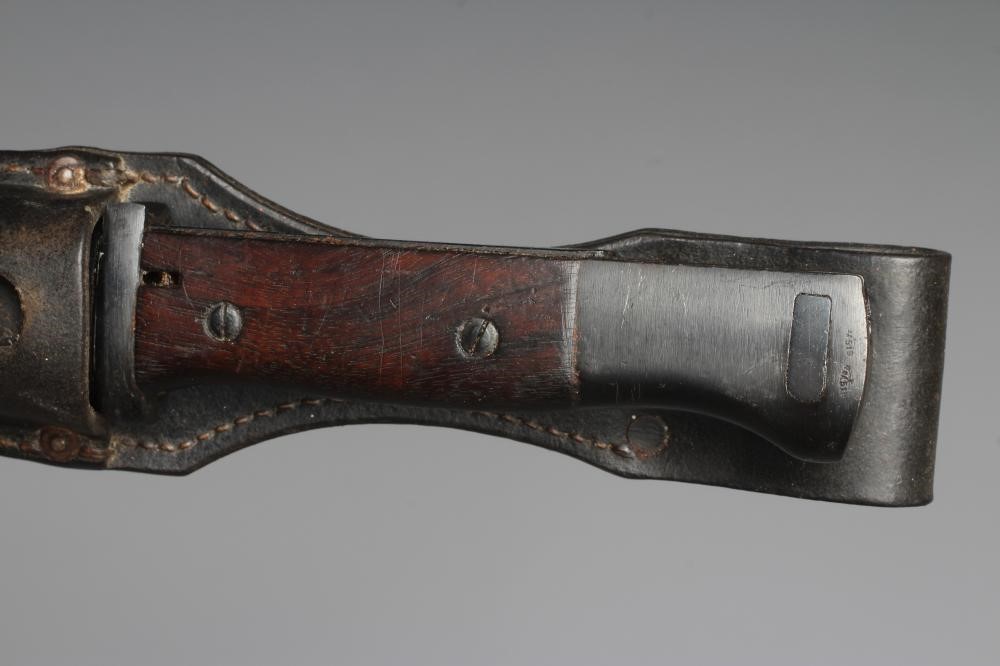 A GERMAN 1884/98 1ST PATTERN BAYONET Image