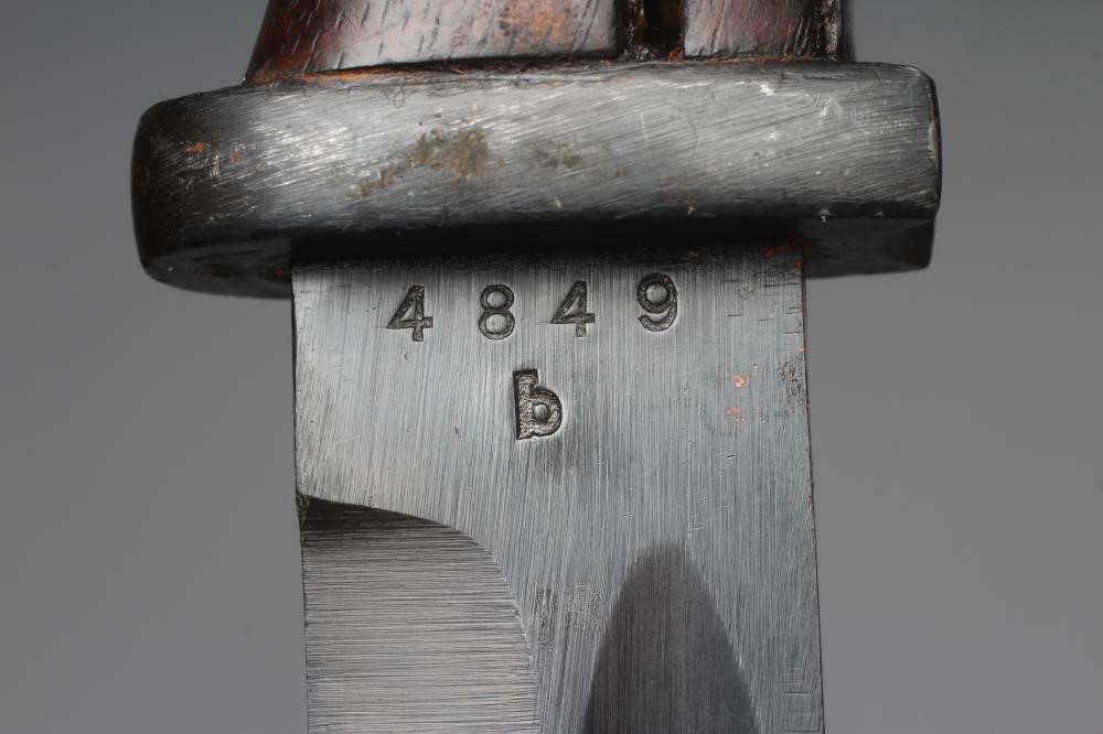 A GERMAN 1884/98 1ST PATTERN BAYONET Image