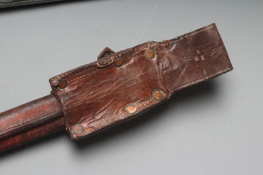 A RARE BRITISH 1907 BAYONET with hooked quillon Image