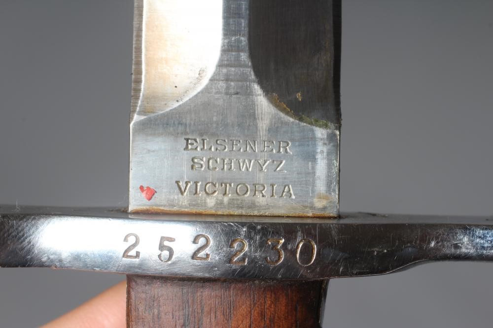 TWO SWISS 1918/31 PATTERN BAYONETS both with 11 3/4" blades and steel scabbards Image