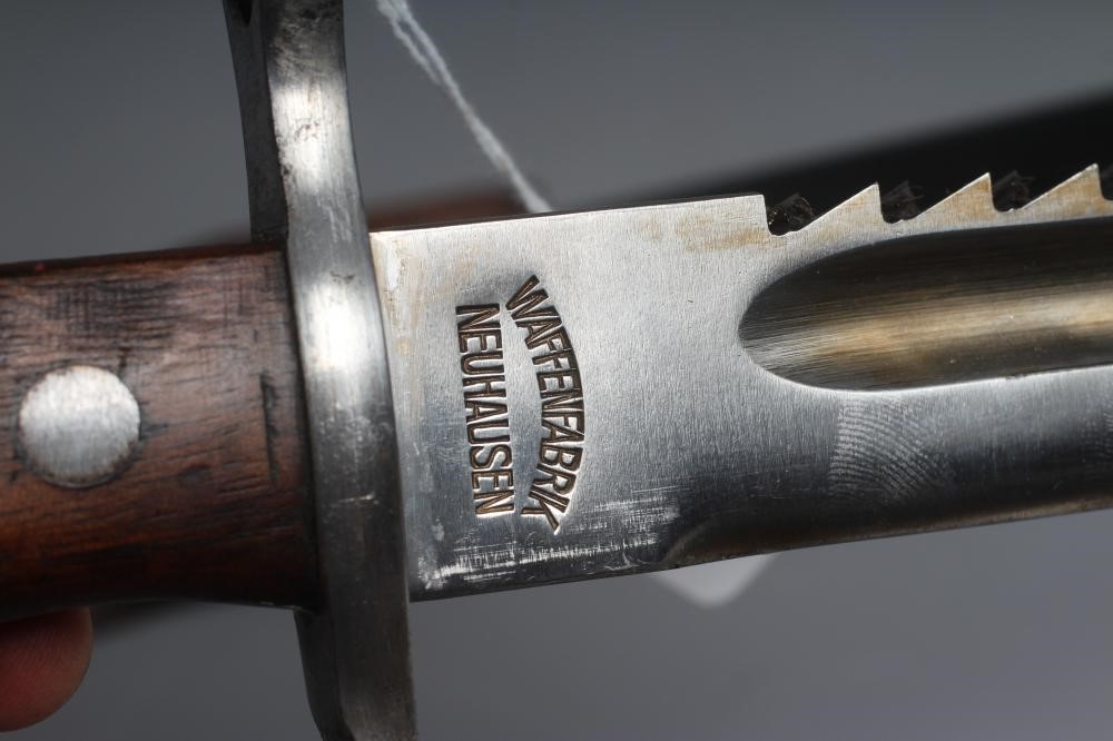 A SWISS 1911 PATTERN PIONEER/ENGINEERS BAYONET by Waffenfabrik Image